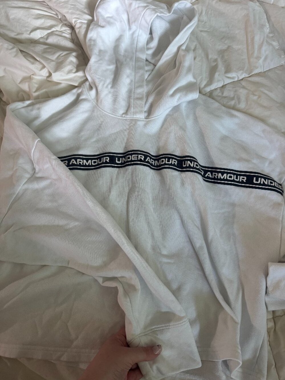 Cropped Under Armour Hoodie